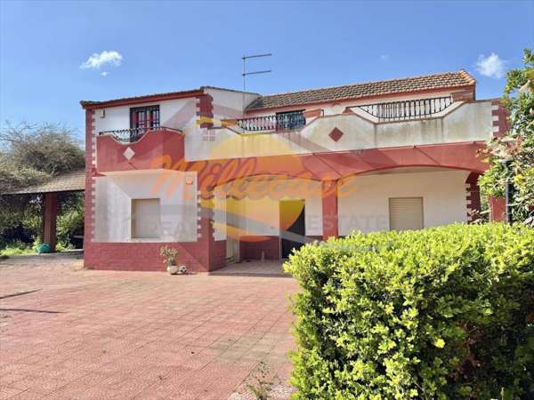Foto Villa in vendita a Siracusa