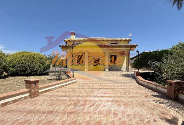 Foto Villa in vendita a Siracusa