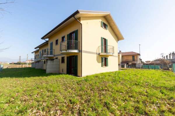Foto Villa in vendita a Sulbiate