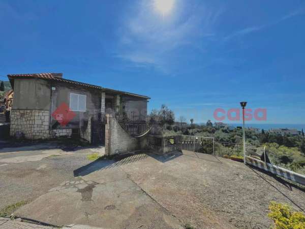 Foto Villa in vendita a Terracina