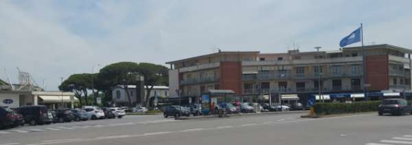 Foto Villa in vendita a Tirrenia - Pisa 240 mq  Rif: 1180123