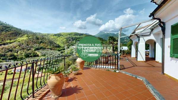 Foto Villa in vendita a Tovo San Giacomo