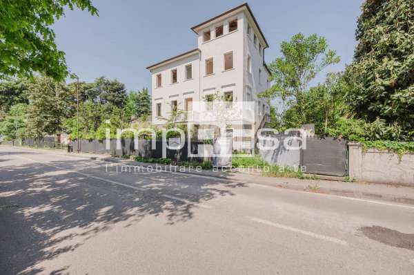 Foto Villa in vendita a Treviso
