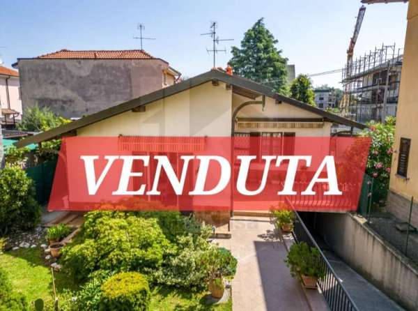 Foto Villa in vendita a Uboldo