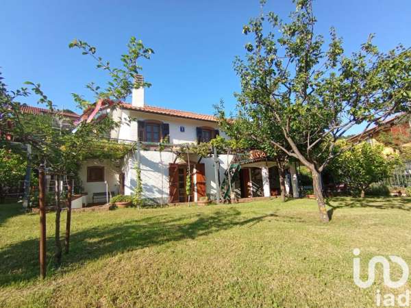 Foto Villa in vendita a Varazze