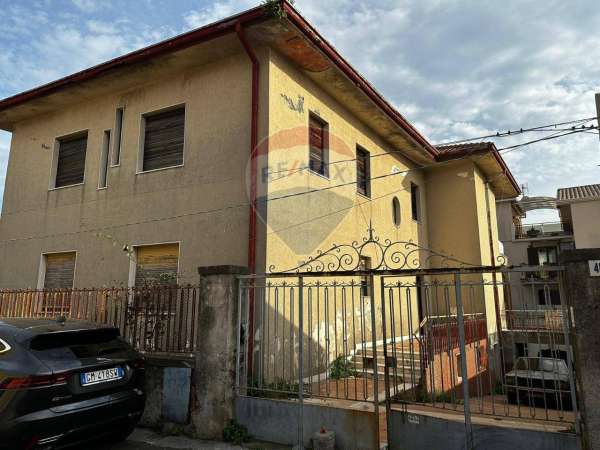 Foto Villa in vendita a Viagrande