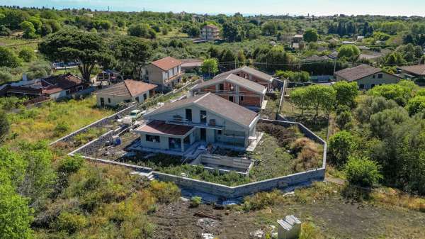 Foto Villa in vendita a Viagrande