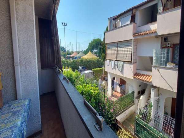 Foto Villa in Via Cales
