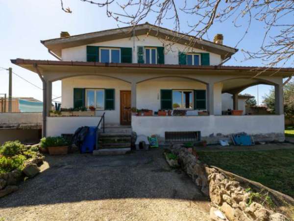 Foto Villa in Via Costantino