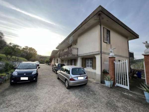Foto Villa in Via Crocicchie
