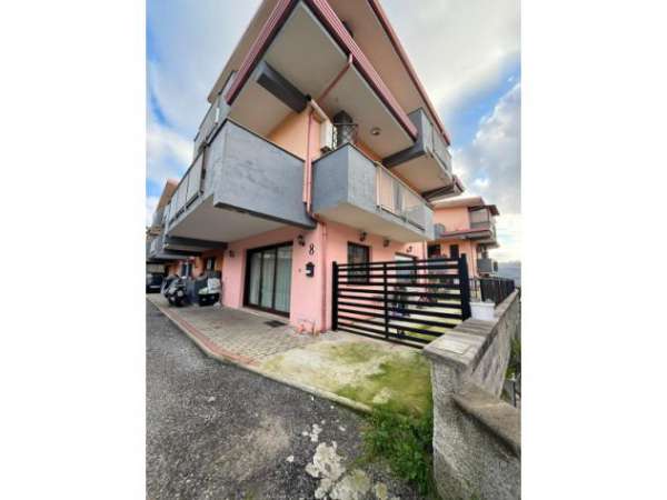 Foto Villa in Via Karl Marx