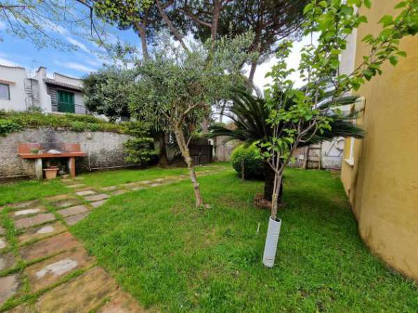 Foto Villa in Via San Felice Circeo
