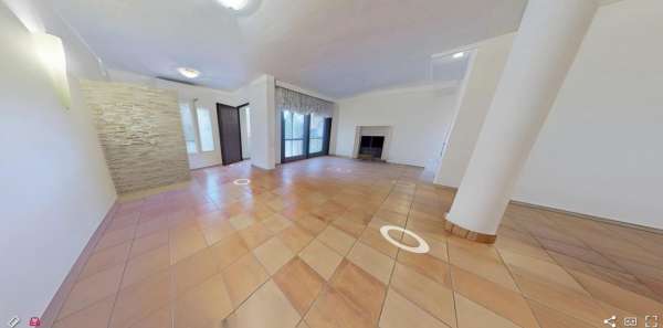 Foto Villa plurifamiliare in vendita a Roma
