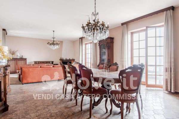 Foto Villa unifamiliare in vendita a Almenno San Bartolomeo