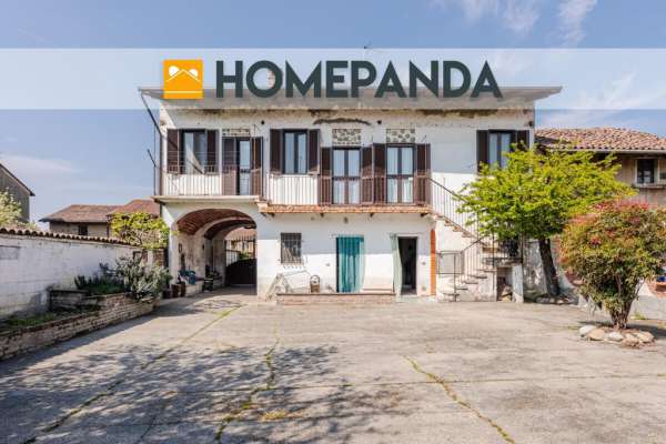 Foto Villa unifamiliare in vendita a Caresana