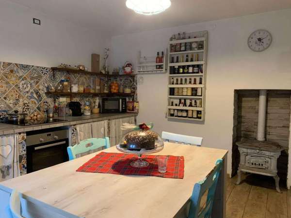 Foto Villa unifamiliare in vendita a Dego
