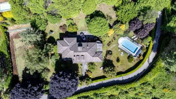 Foto Villa unifamiliare in vendita a Nebbiuno