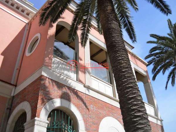 Foto Villa unifamiliare in vendita a Trani