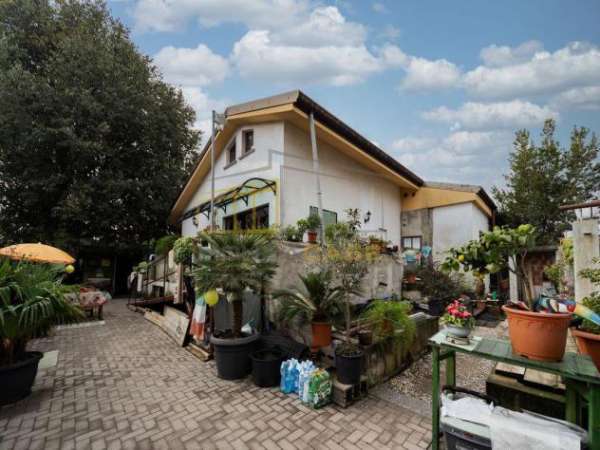 Foto villa zona taccona