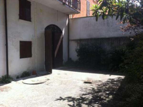 Foto Villetta a schiera di 510 m in vendita a Carpi
