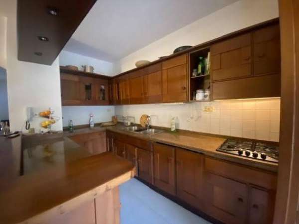 Foto Villetta a schiera in vendita a Luni 180 mq  Rif: 1235795