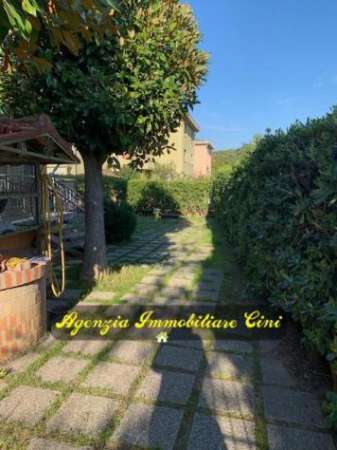 Foto Villetta bifamiliare in vendita a Stagno - Collesalvetti 300 mq  Rif: 1106436